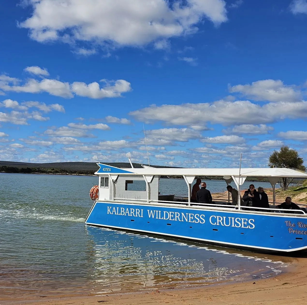 Boat Cruises, Scenic River Tours